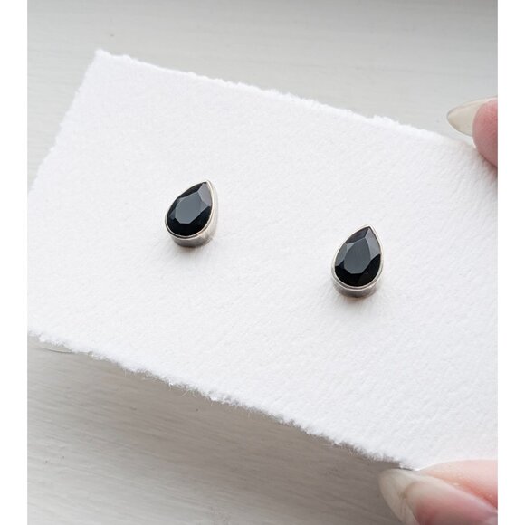 Faceted Obsidian and 925 Sterling Silver Gothic Black Tear Drop Stud Earrings - Picture 4 of 4